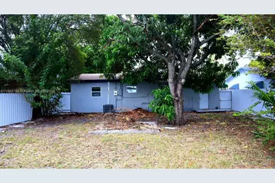 2503 NW 9th St, Fort Lauderdale, FL 33311 - Photo 7