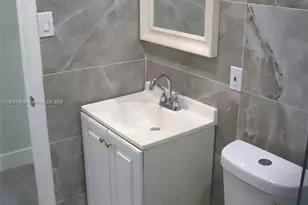 2503 NW 9th St, Fort Lauderdale, FL 33311 - Photo 19