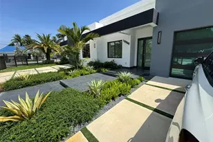 10960 SW 42nd Terrace, Miami, FL 33165 - Photo 5