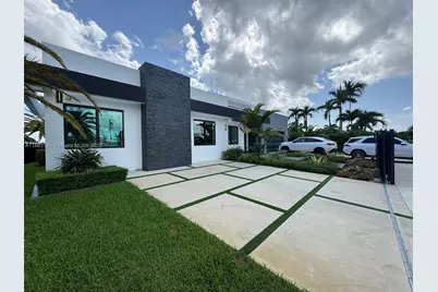 10960 SW 42nd Ter, Miami, FL 33165 - Photo 11