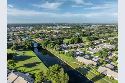 9234 Wedgewood Ln #D7, Tamarac, FL 33321 - Photo 27