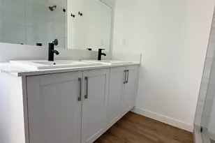 428 SW 1st St, Florida City, FL 33034 - Photo 17