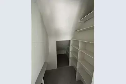 1925 NW 56th St, Miami, FL 33142 - Photo 9