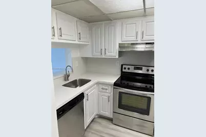 484 NW 165th St Rd #A-514, Miami, FL 33169 - Photo 1