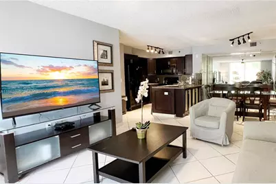 19555 E Country Club Dr #8305, Aventura, FL 33180 - Photo 3