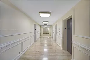 2500 Parkview Dr, Hallandale Beach, FL 33009 - Photo 25