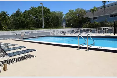 798 Crandon Blvd #44-B, Key Biscayne, FL 33149 - Photo 11