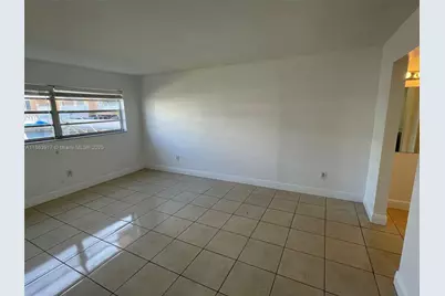 3522 NE 171st St #103, North Miami Beach, FL 33160 - Photo 9