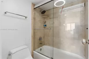 100 Bayview Dr, Sunny Isles Beach, FL 33160 - Photo 19
