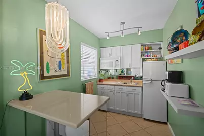 1525 Meridian Ave #202, Miami Beach, FL 33139 - Photo 7