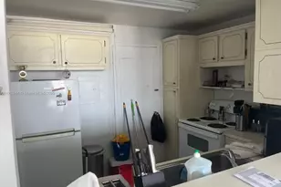 8000 Harding Ave, Miami Beach, FL 33141 - Photo 3