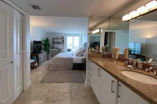 100 Bayview Dr, Sunny Isles Beach, FL 33160 - Photo 11