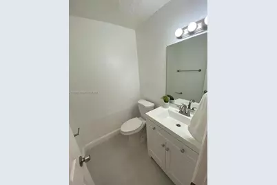 28185 SW 143rd Ct, Homestead, FL 33033 - Photo 15