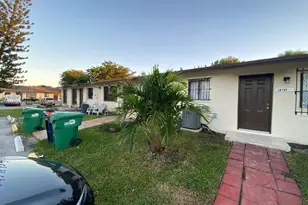 28185 SW 143rd Ct, Homestead, FL 33033 - Photo 3