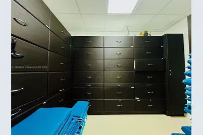 6545 NW 169th St, Hialeah, FL 33015 - Photo 29