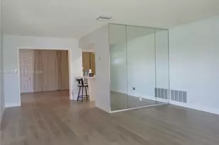 4502 NW 46th St, Tamarac, FL 33319 - Photo 3