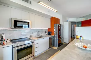 3131 NE 188th St, Aventura, FL 33180 - Photo 7