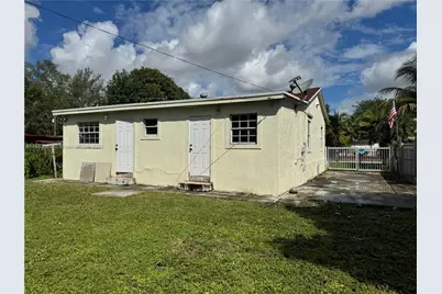 1178 NW 105th Ter, Miami, FL 33150 - Photo 21