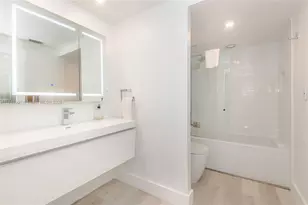 2301 Collins Ave, Miami Beach, FL 33139 - Photo 23