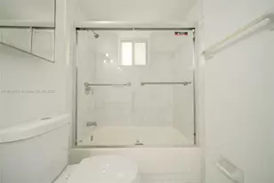 551 NW 82nd Ave, Miami, FL 33126 - Photo 15