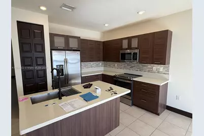 15677 NW 91st Ct #15677, Miami Lakes, FL 33018 - Photo 9