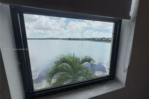 15677 NW 91st Ct, Miami Lakes, FL 33018 - Photo 15