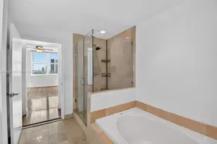 3330 NE 190th St, Aventura, FL 33180 - Photo 23