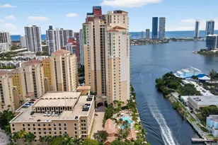 3330 NE 190th St, Aventura, FL 33180 - Photo 35