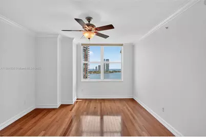 3330 NE 190th St #1611, Aventura, FL 33180 - Photo 17