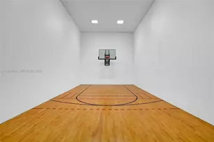 20281 E Country Club Dr, Aventura, FL 33180 - Photo 41