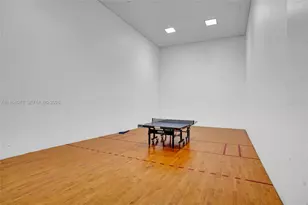 20281 E Country Club Dr, Aventura, FL 33180 - Photo 43