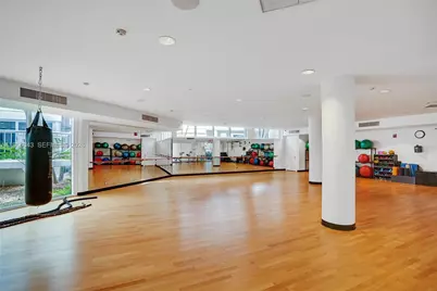 20281 E Country Club Dr #1712, Aventura, FL 33180 - Photo 37