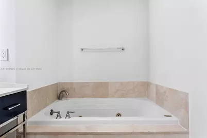 4401 Collins Ave #2907, Miami Beach, FL 33140 - Photo 23