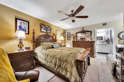 665 NE 195th St #424, Miami, FL 33179 - Photo 23