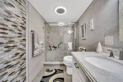 665 NE 195th St #424, Miami, FL 33179 - Photo 19