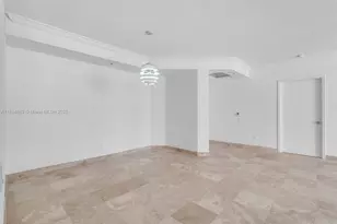 808 Brickell Key Dr, Miami, FL 33131 - Photo 9