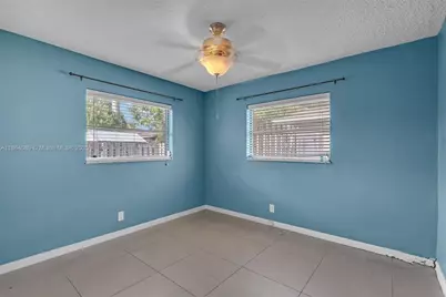 7821 NW 45th St, Lauderhill, FL 33351 - Photo 15