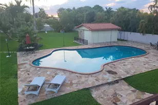 2930 SW 129th Ave, Miami, FL 33175 - Photo 17