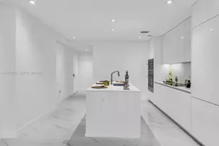 700 NE 24th St, Miami, FL 33137 - Photo 13