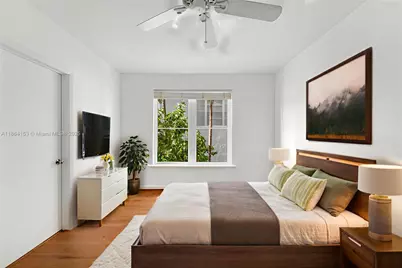 1018 Meridian Ave #8, Miami Beach, FL 33139 - Photo 3