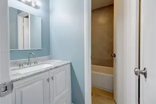 960 N Franklin Ave, Homestead, FL 33034 - Photo 17