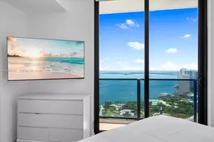 398 NE 5th St, Miami, FL 33132 - Photo 15