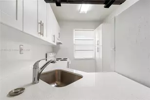 17255 SW 95th Ave, Palmetto Bay, FL 33157 - Photo 7