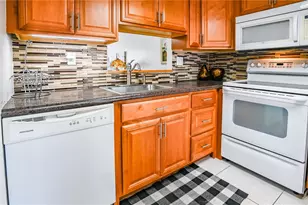 4441 NW 16th St, Lauderhill, FL 33313 - Photo 21