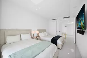 16485 Collins Ave, Sunny Isles Beach, FL 33160 - Photo 19