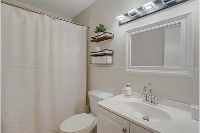 222 SW 1st St #H-7, Pompano Beach, FL 33060 - Photo 15