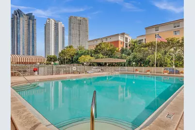 200 172nd St #304, Sunny Isles Beach, FL 33160 - Photo 3