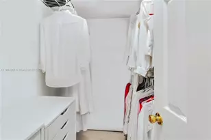 5601 Collins Ave, Miami Beach, FL 33140 - Photo 9