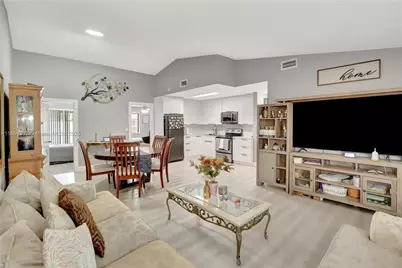 7680 SW 156th Ct #B113, Miami, FL 33193 - Photo 3