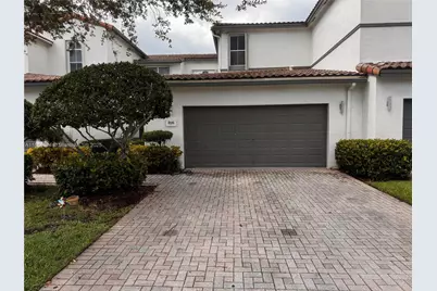 876 W Spinnaker Dr W, Hollywood, FL 33019 - Photo 1